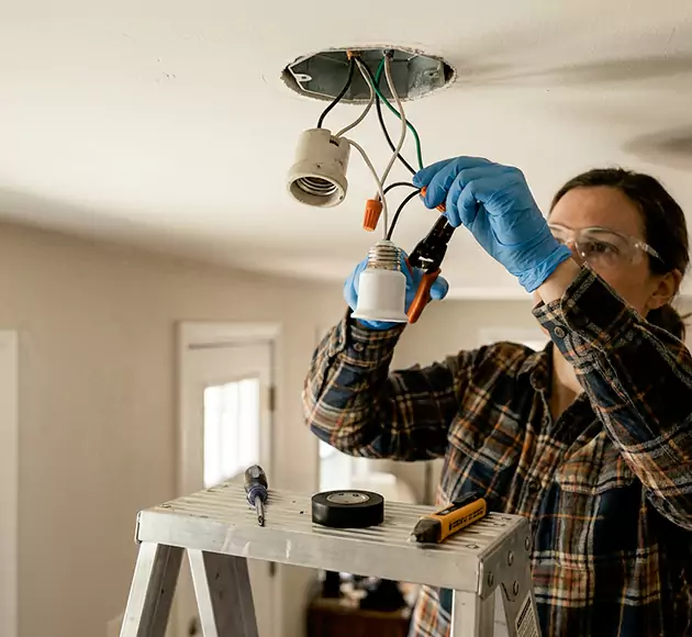 Professional Light Socket Replacement: Your Local Fixture Repair Team in Malden, MA
